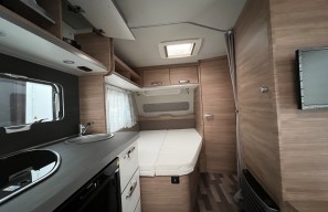 Galéria produktu Weinsberg 450 FU 3  - Weinsberg 450 FU 