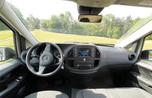 Galéria produktu Mercedes-Benz Vito Tourer 116 CDI 