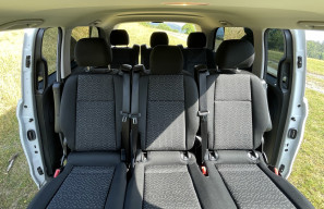 Galéria produktu Mercedes-Benz Vito Tourer 116 CDI 