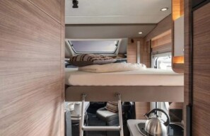Galéria produktu Weinsberg CARACOMPACT Suite 640 Mercedes 