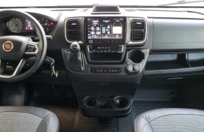Galéria produktu ADRIA Coral XL 660 SL  - Karavanea 