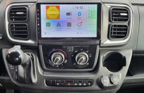 Galéria produktu ADRIA MATRIX 670SL Generation 26 AT8  - Karavanea 